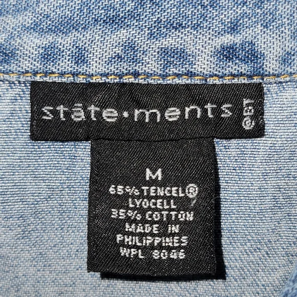 Upcyled Peace Applique Distressed Jean Jacket - Picture 11 of 15